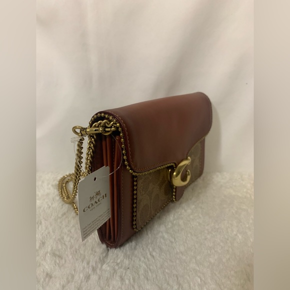 Tabby Chain Clutch In Signature Canvas With Beadchain - Picture 2 of 6